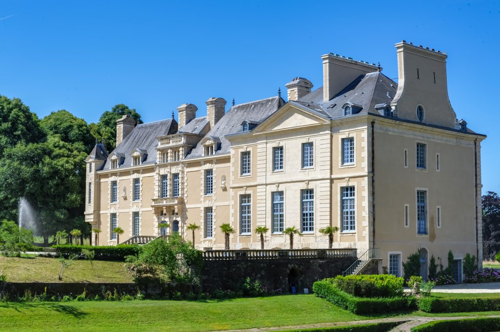 La façade du château