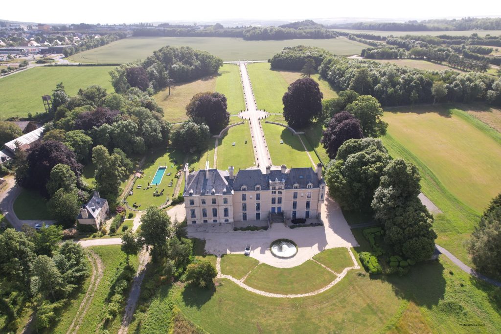 Drone vue panoramique Château de Villers Bocage